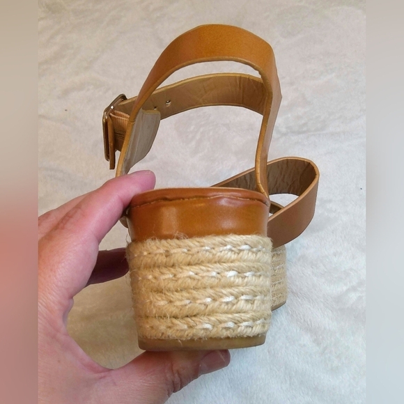 BAMBOO SANDALS - Picture 3 of 10
